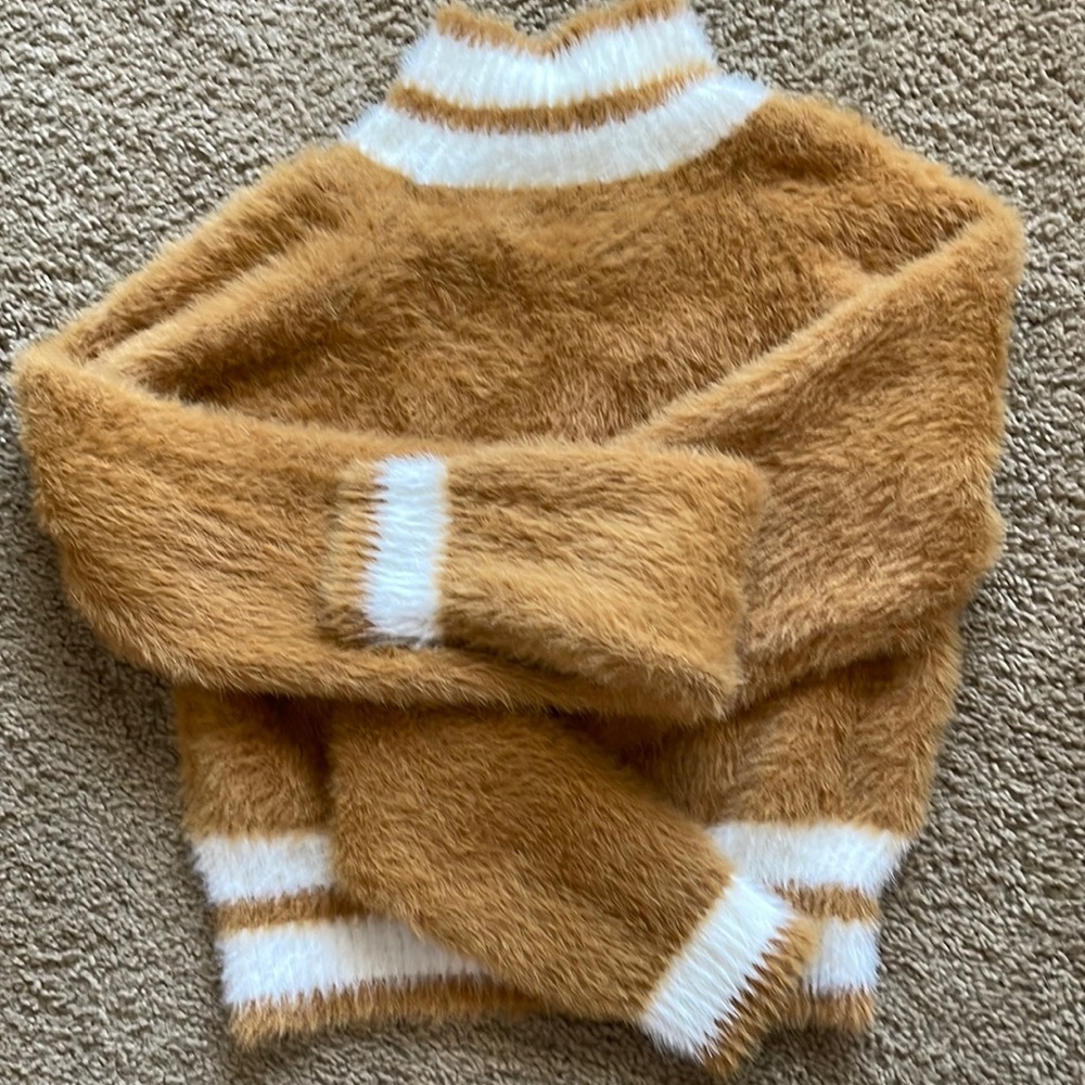 Women’s Hot & Delicious Small/Medium Fuzzy Sweater